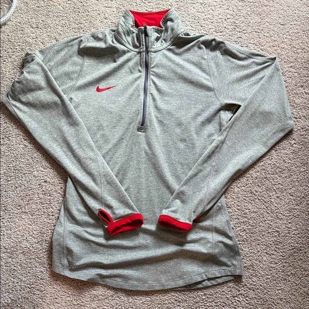 Nike Women's Swift Dri-FIT Zip Running Pullover